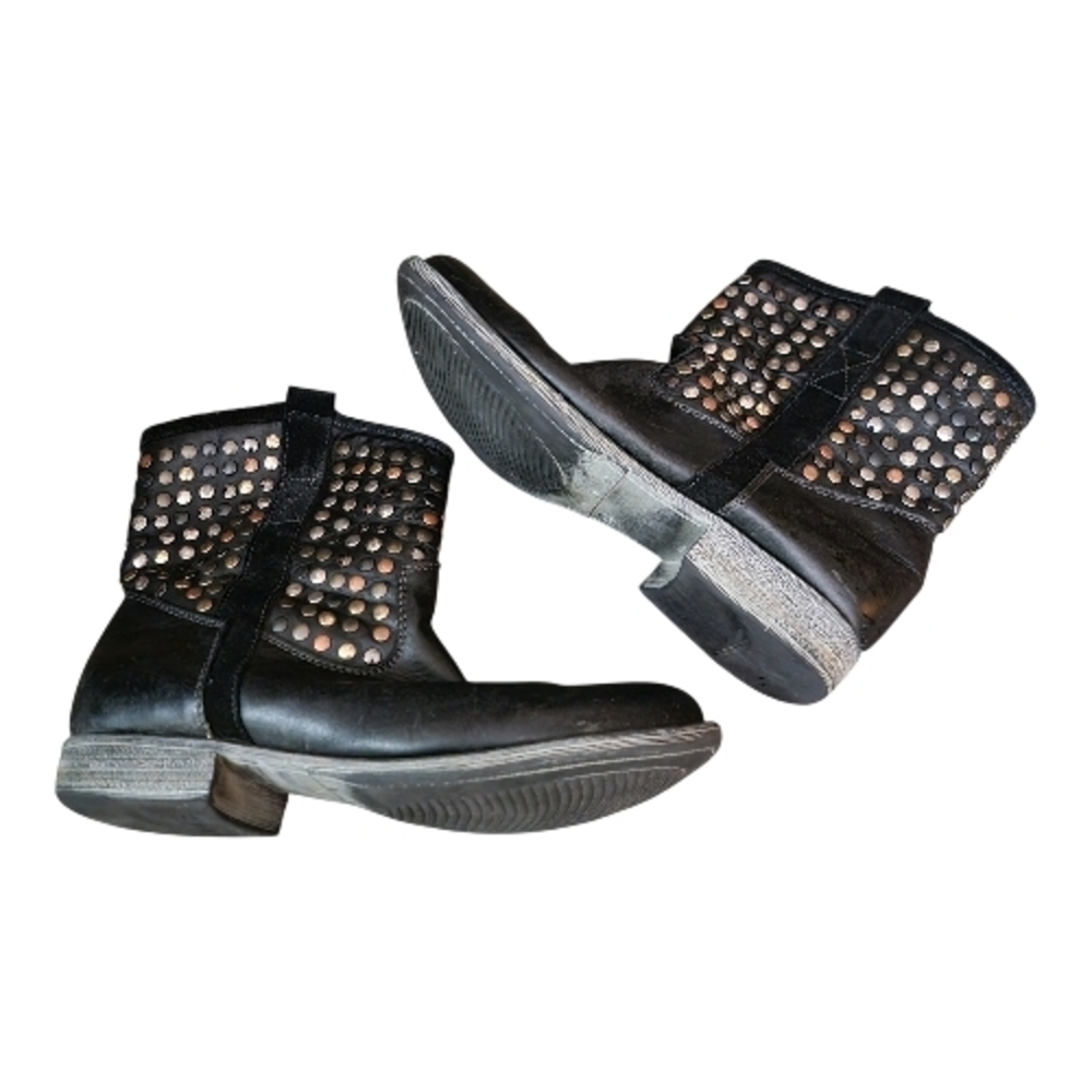 Eric Michael, Black Studded Ankle Boots, Euro 40 (81/2-9)